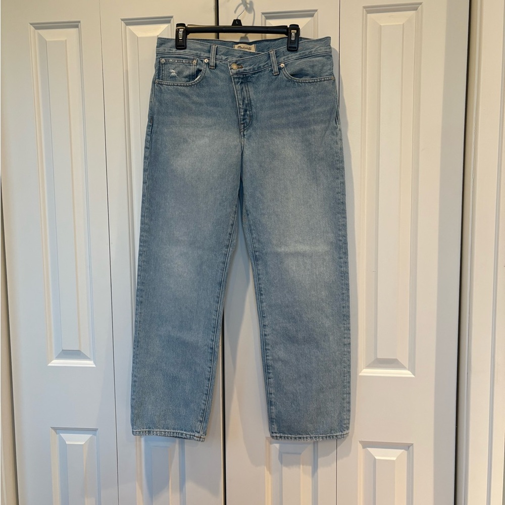 Madewell Low-Slung Straight Denim.  Size 28